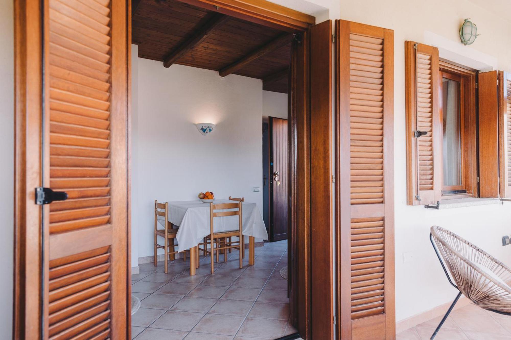 Cactus Mare Apartment Golfo Aranci Luaran gambar